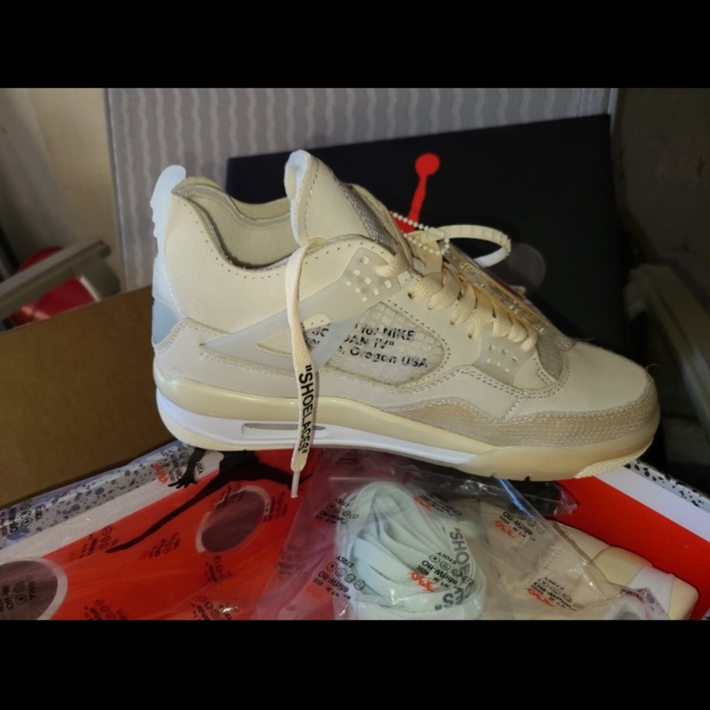 Off white Jordan 4 color way sail